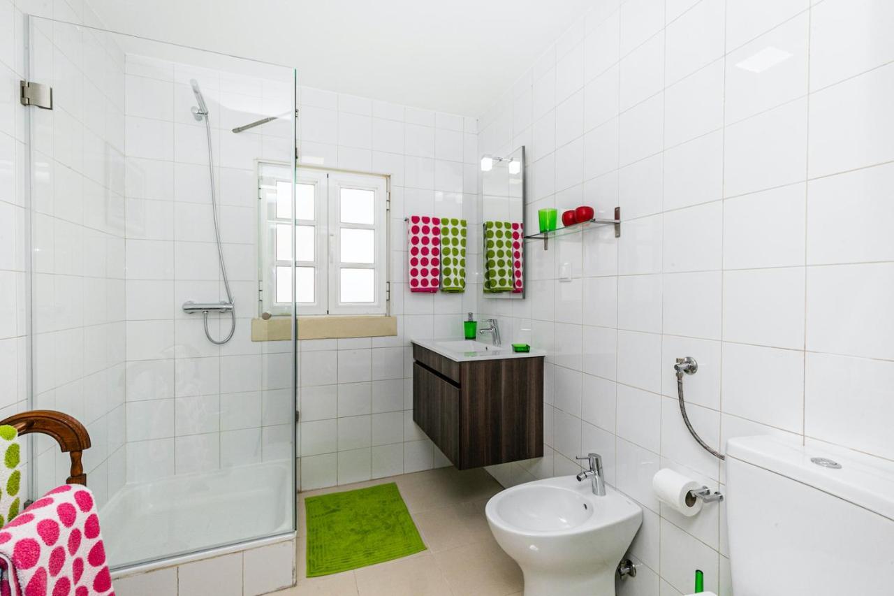 Moderno Apartamento Em Bairro Tipico Lisboeta Lissabon Exterior foto